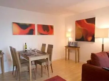Premier Hotel
